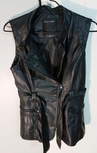 Women's Black Leather Motorcycle Vest